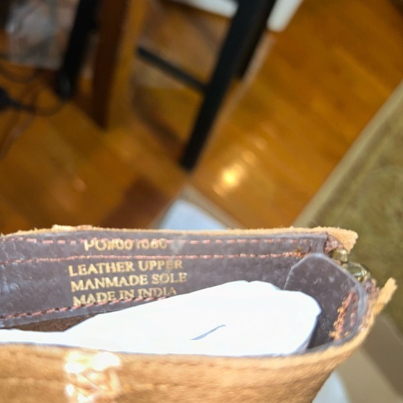 Journee Signature Boots Womens 6 1/2 Cognac Brown Leather Slouch Bree Ankle NEW - Picture 4 of 11